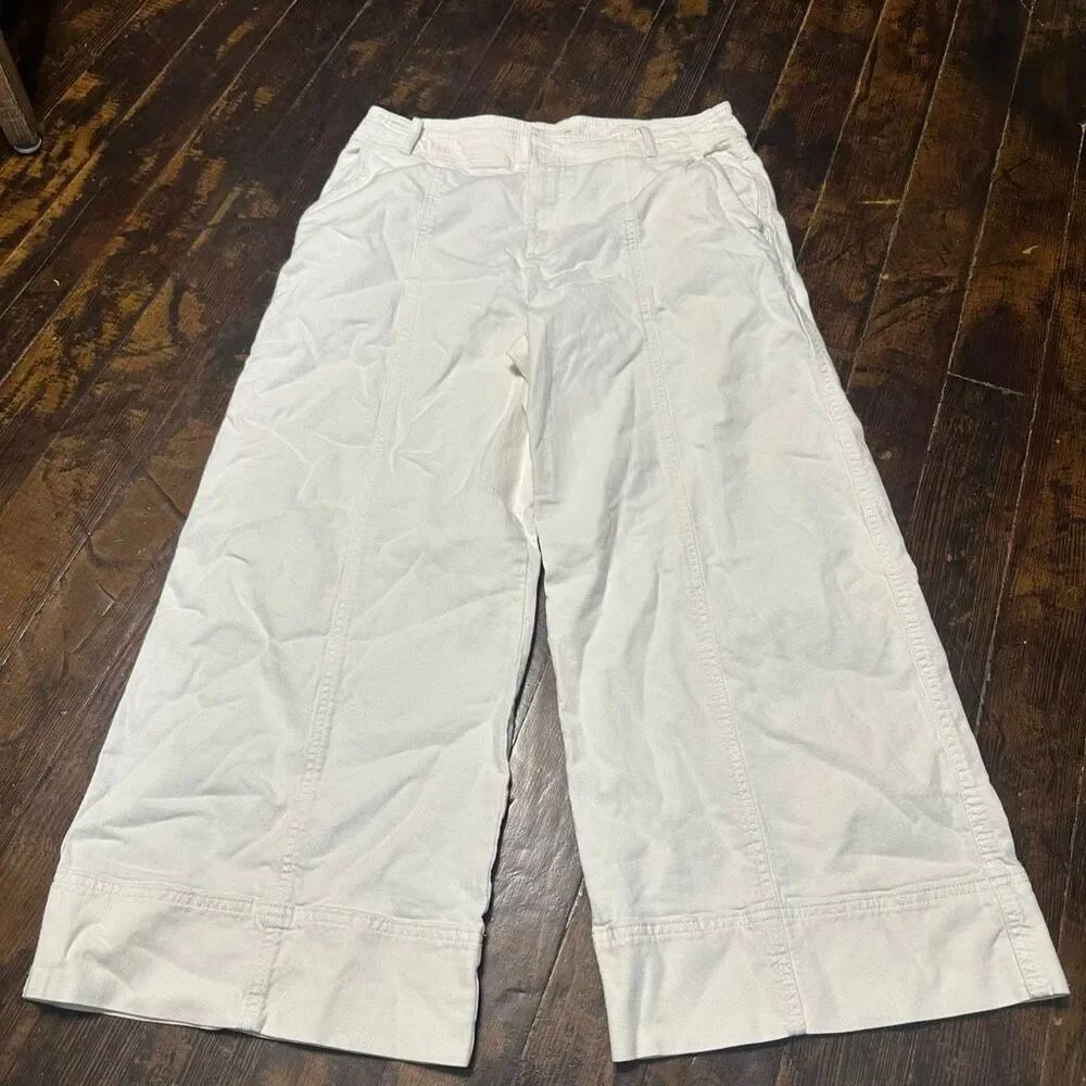 Loft wide leg white curvy 10 minimalist classic jeans